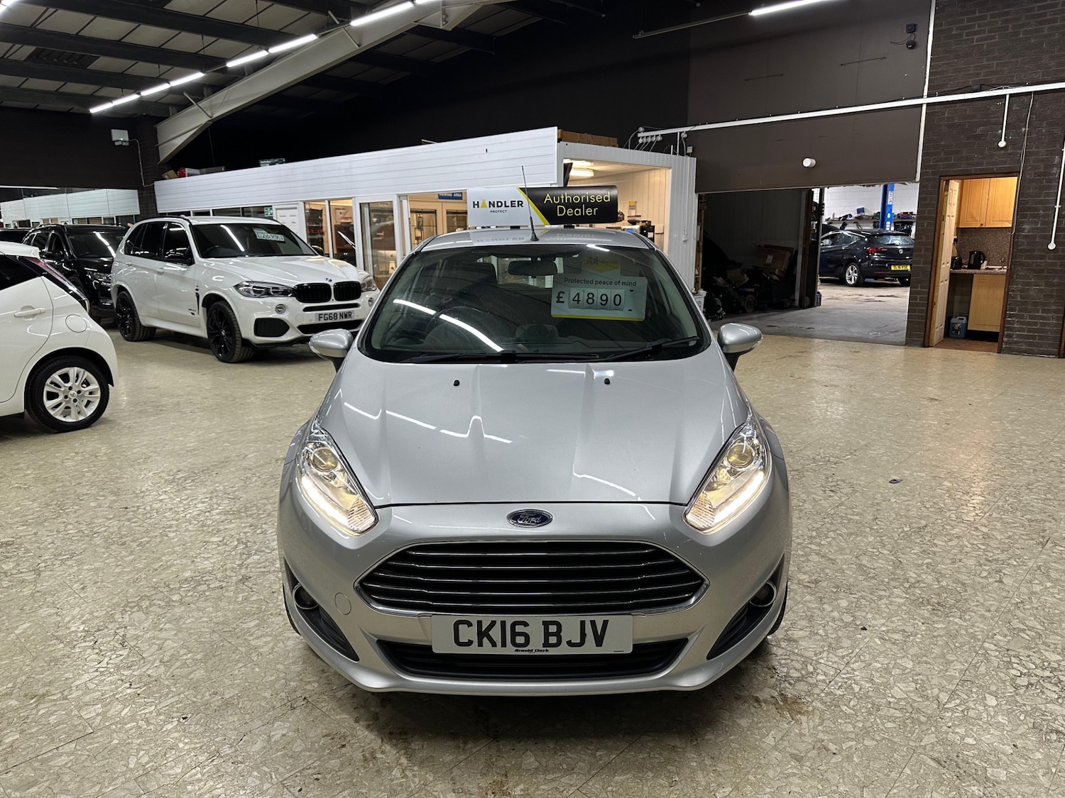 Used Ford Fiesta 2016 for sale - 76421867: Photo 2