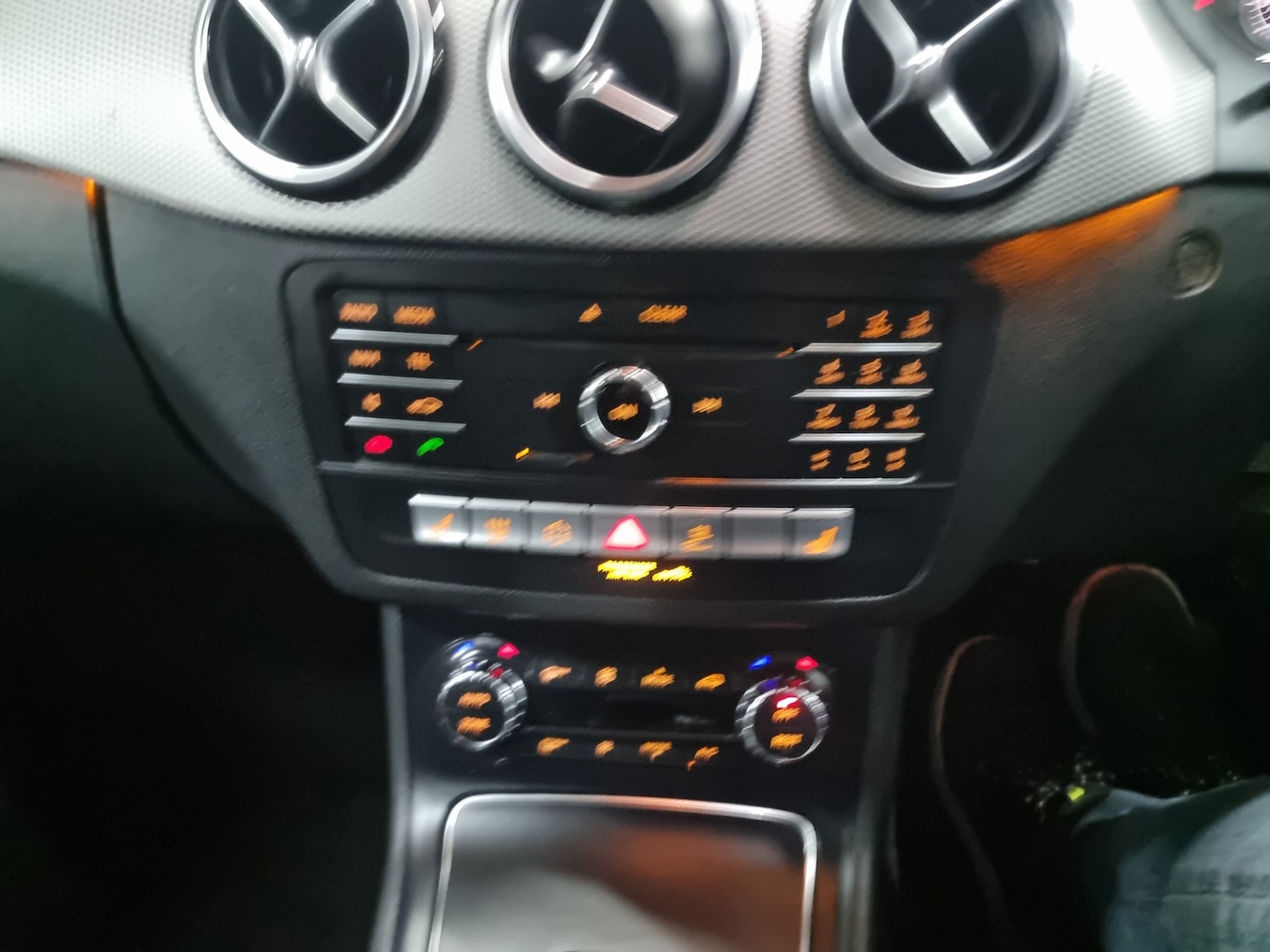 Used Mercedes-Benz B Class 2016 for sale - 76766875: Photo 22