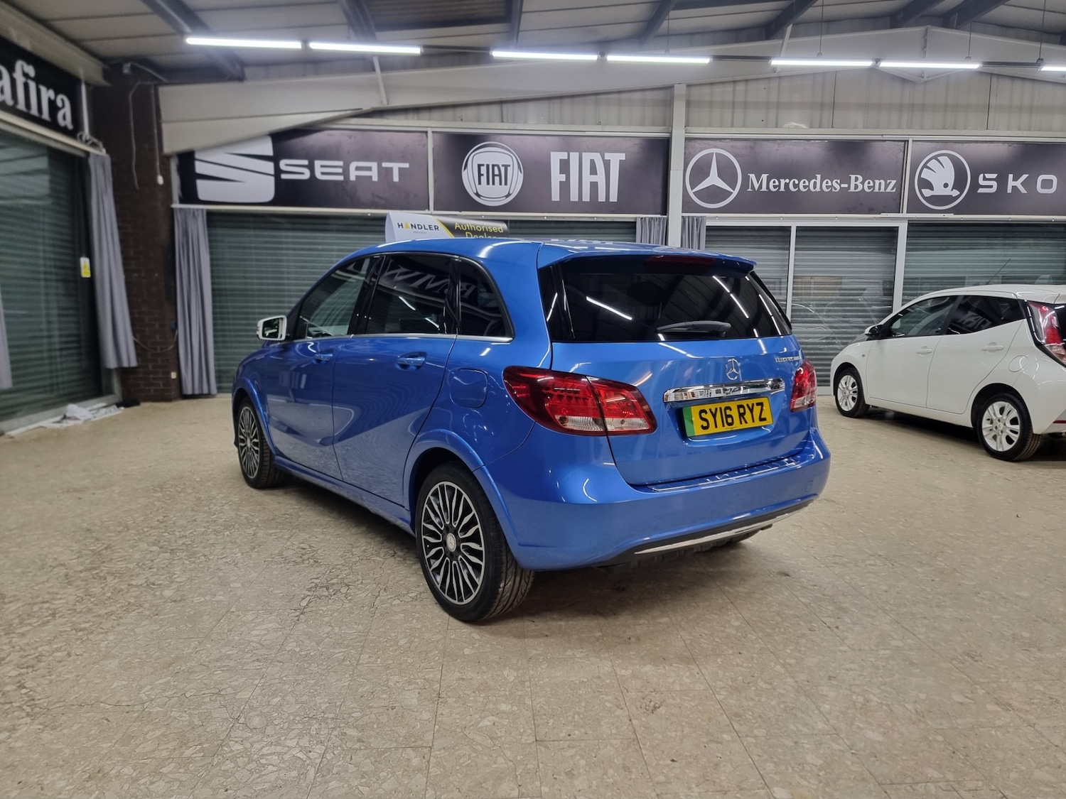 Used Mercedes-Benz B Class 2016 for sale - 76766875: Photo 7