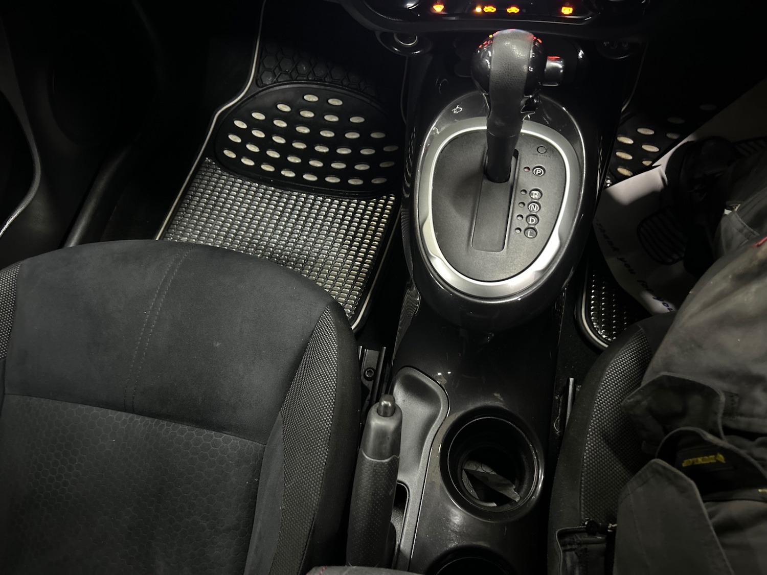 Used Nissan Juke 2016 for sale - 77377714: Photo 23