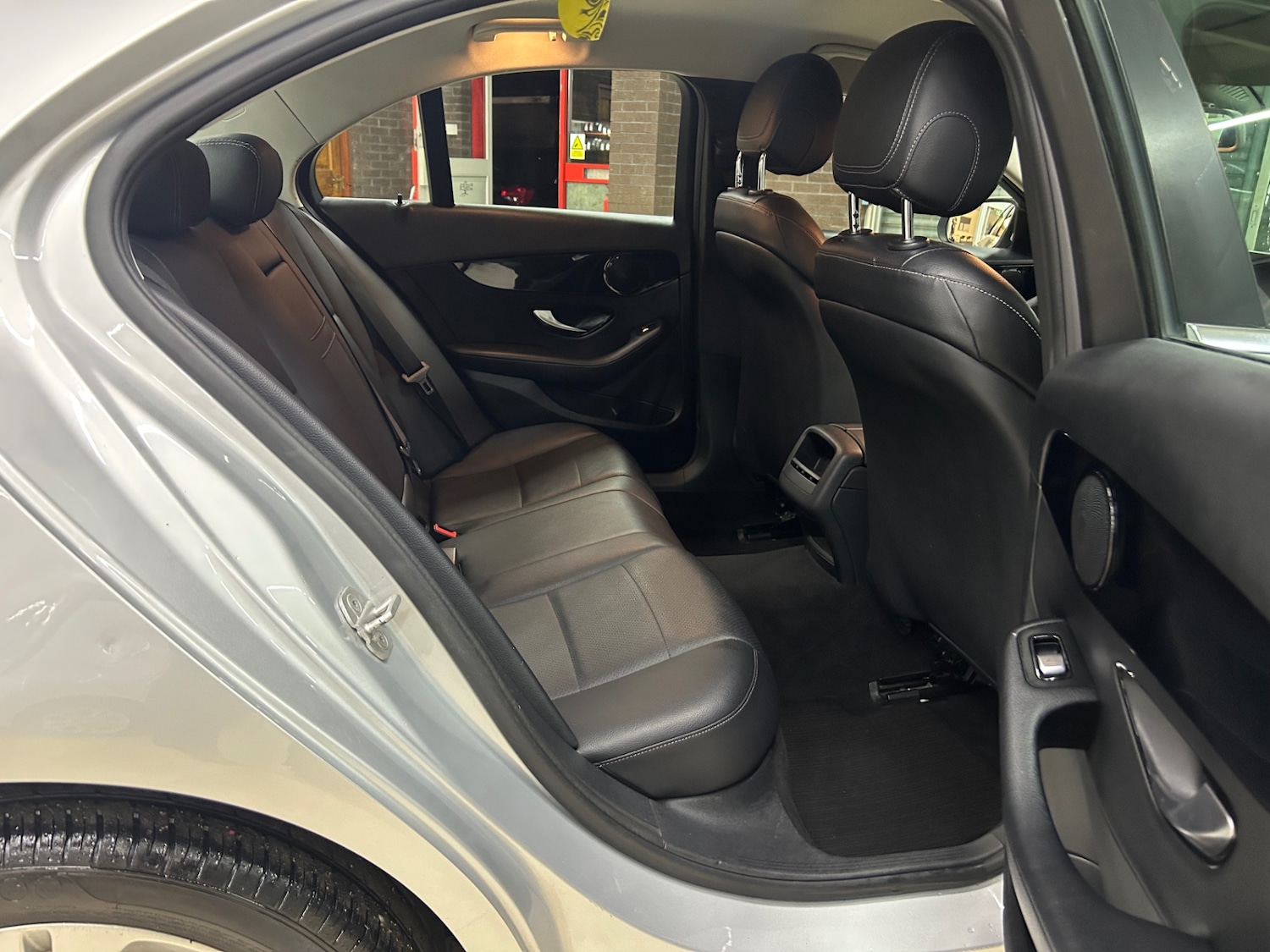 Used Mercedes-Benz C Class 2015 for sale - 76551158: Photo 12