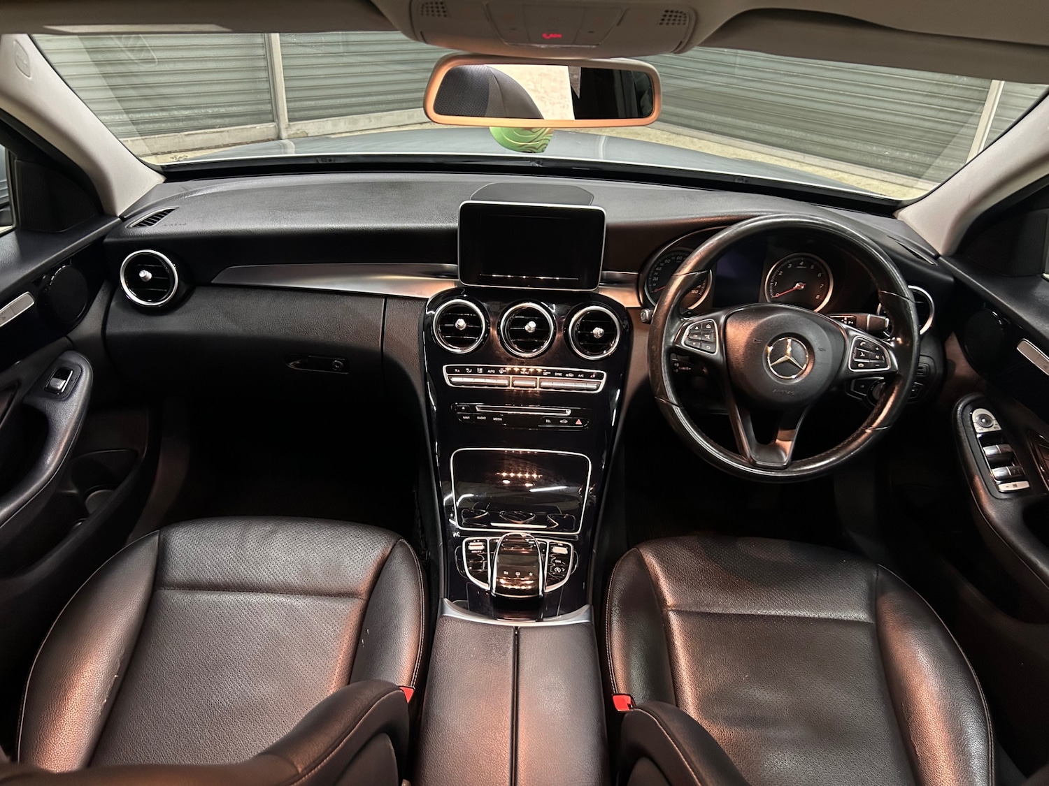 Used Mercedes-Benz C Class 2015 for sale - 76551158: Photo 18