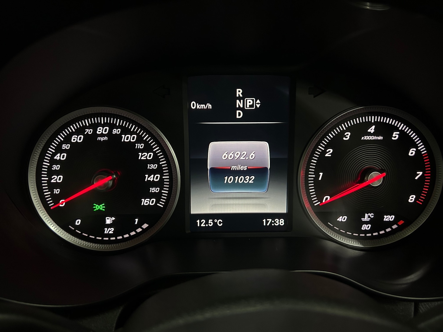 Used Mercedes-Benz C Class 2015 for sale - 76551158: Photo 23