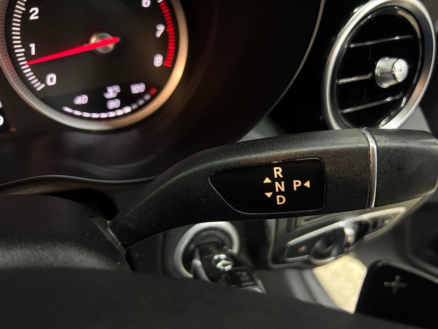 Used Mercedes-Benz C Class 2015 for sale - 76551158: Photo 27