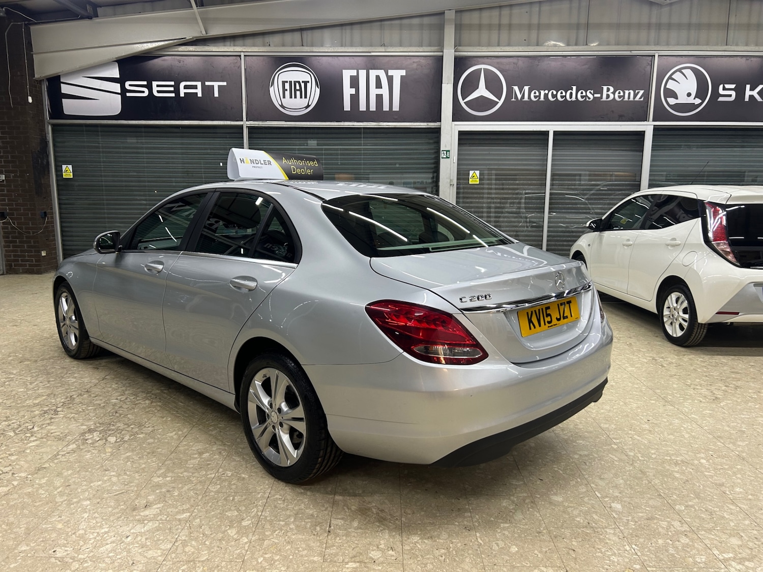 Used Mercedes-Benz C Class 2015 for sale - 76551158: Photo 5