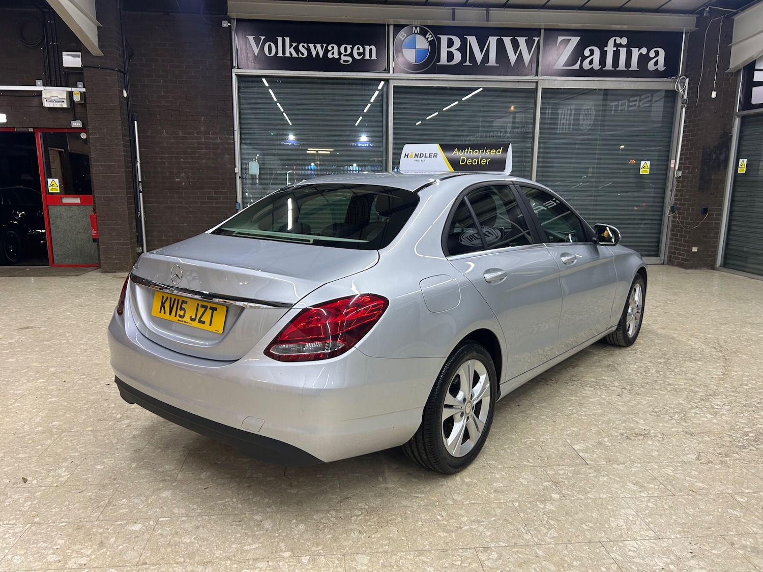 Used Mercedes-Benz C Class 2015 for sale - 76551158: Photo 7