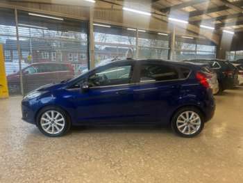 Used Ford Fiesta 2016 for sale - 74366803: Photo