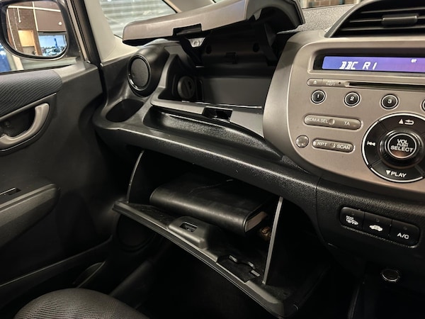 Used Honda Jazz 2009 for sale - 73733640: Photo 12