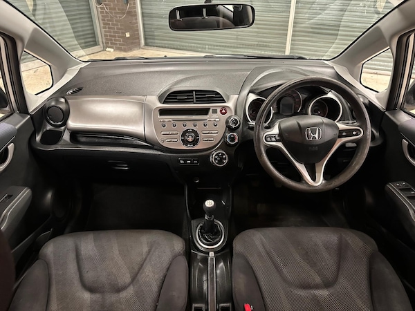 Used Honda Jazz 2009 for sale - 73733640: Photo 18
