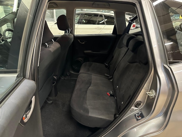 Used Honda Jazz 2009 for sale - 73733640: Photo 20
