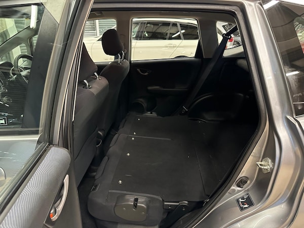 Used Honda Jazz 2009 for sale - 73733640: Photo 21