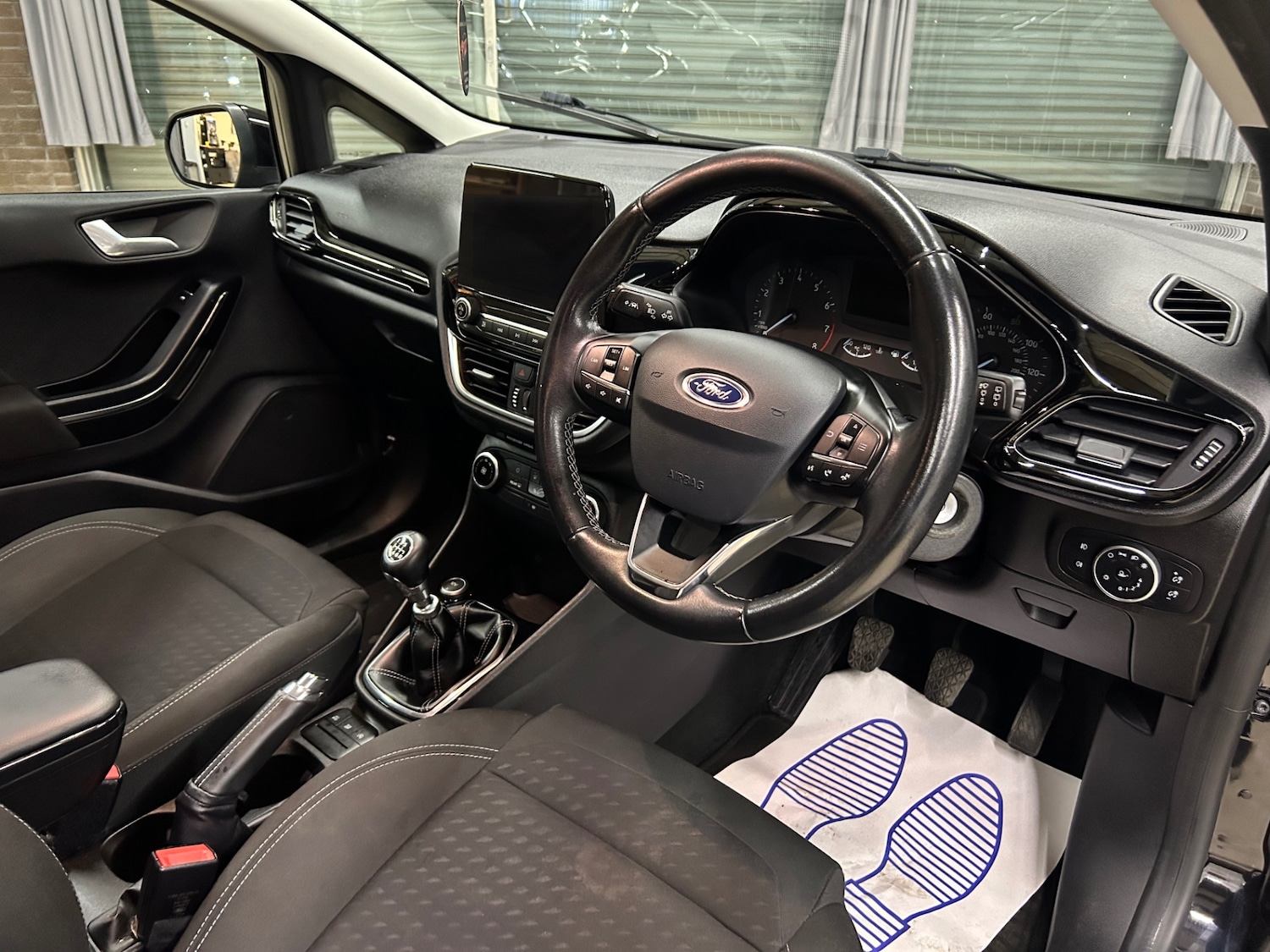 Used Ford Fiesta 2017 for sale - 77079499: Photo 11