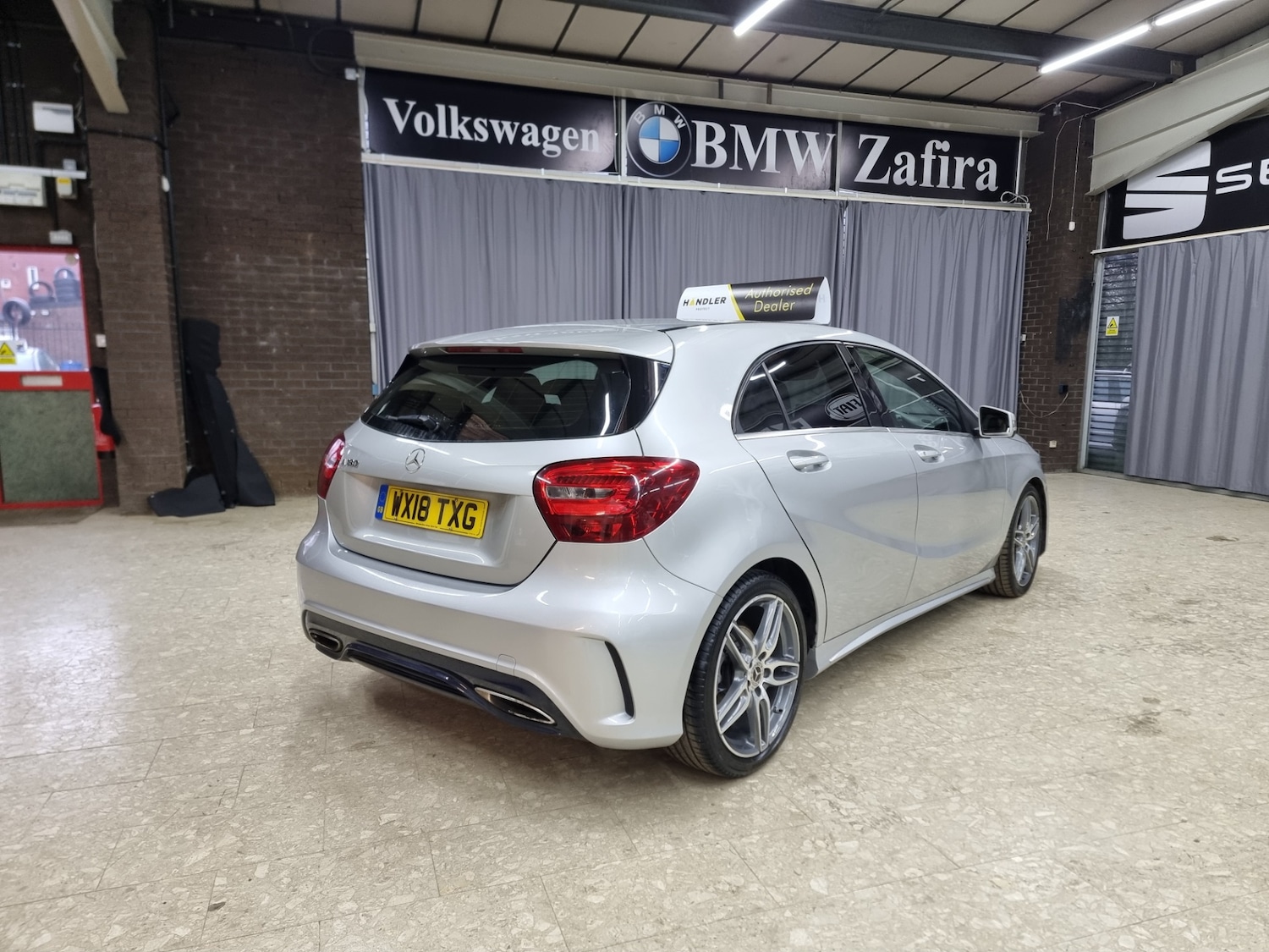 Used Mercedes-Benz A-Class 2018 for sale - 78056847: Photo 5