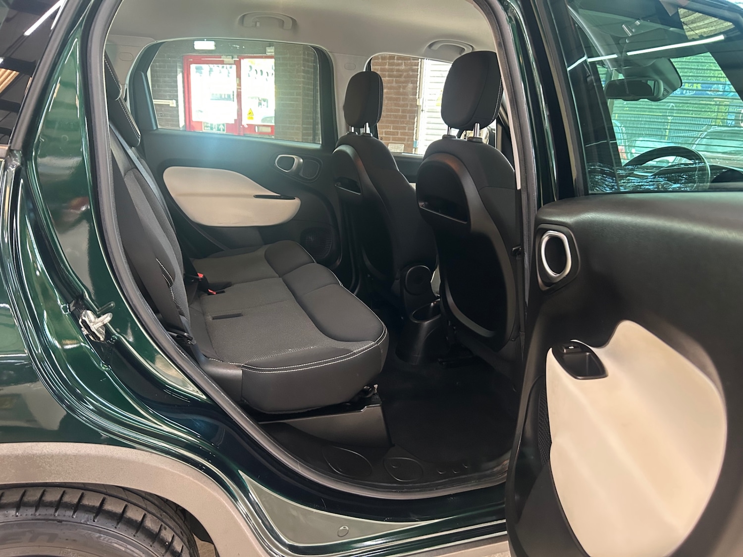 Used Fiat 500L 2014 for sale - 76101869: Photo 11