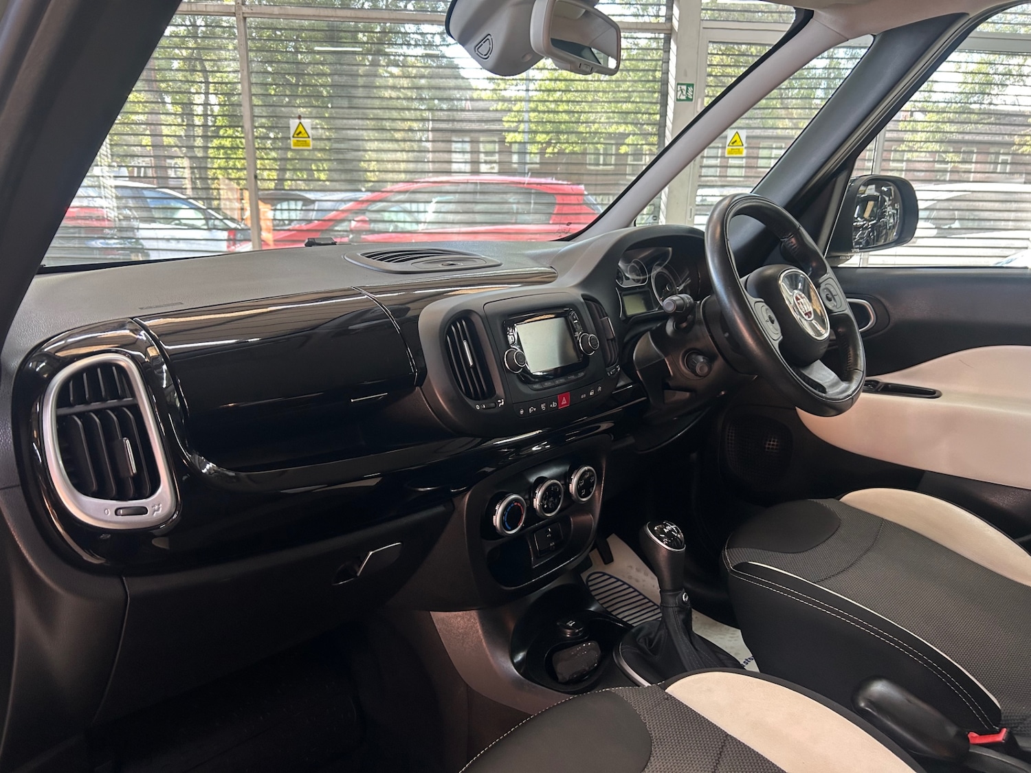 Used Fiat 500L 2014 for sale - 76101869: Photo 16