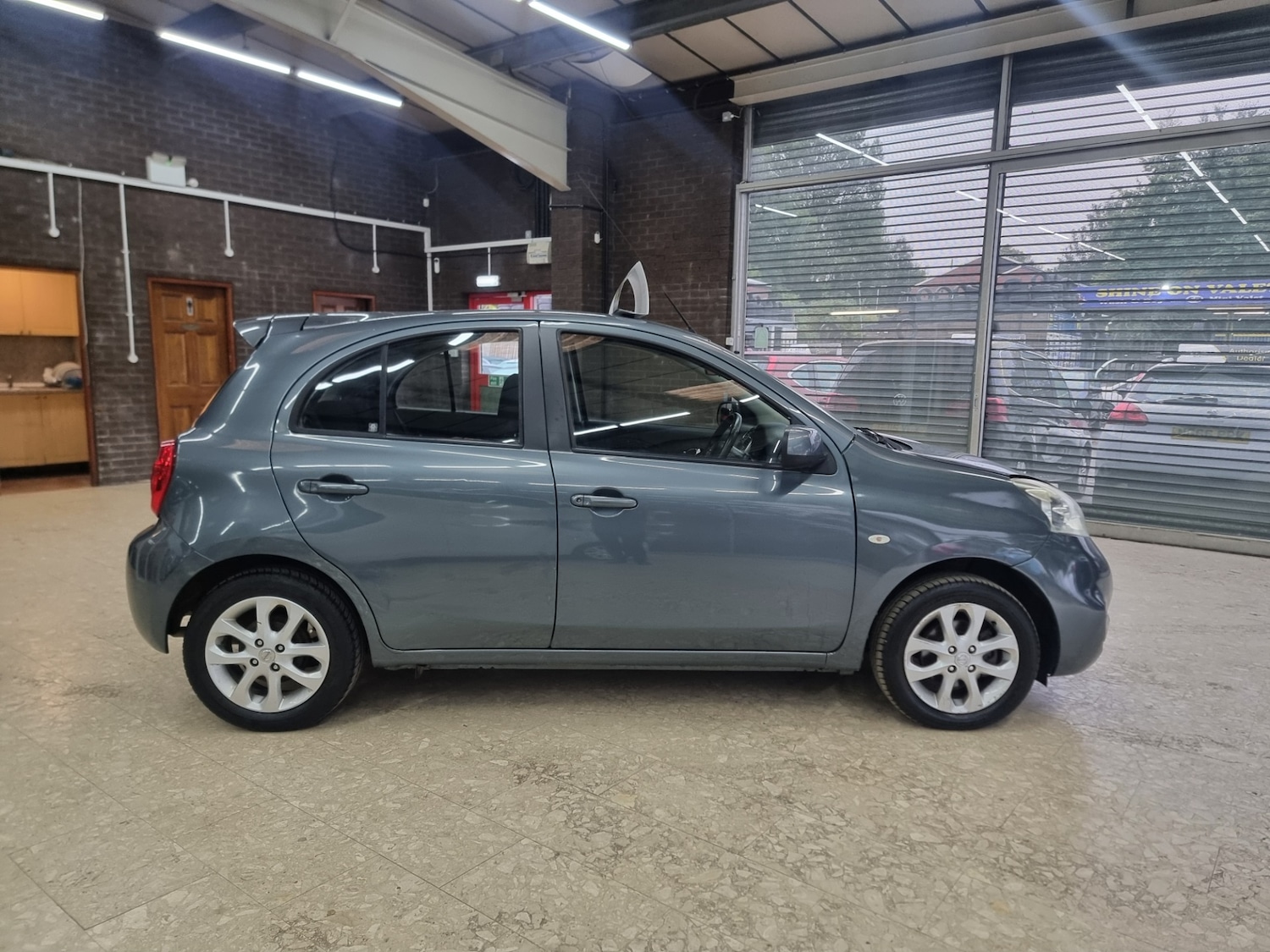 Vehicle 4