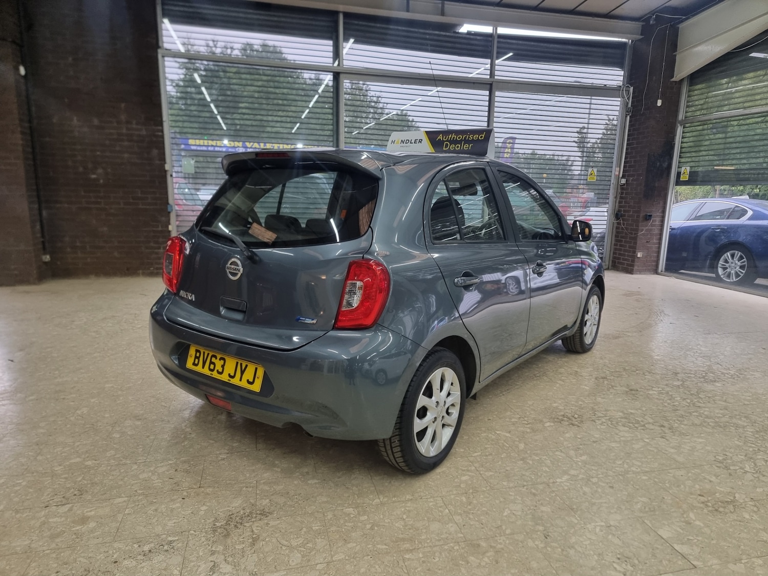 Vehicle 5