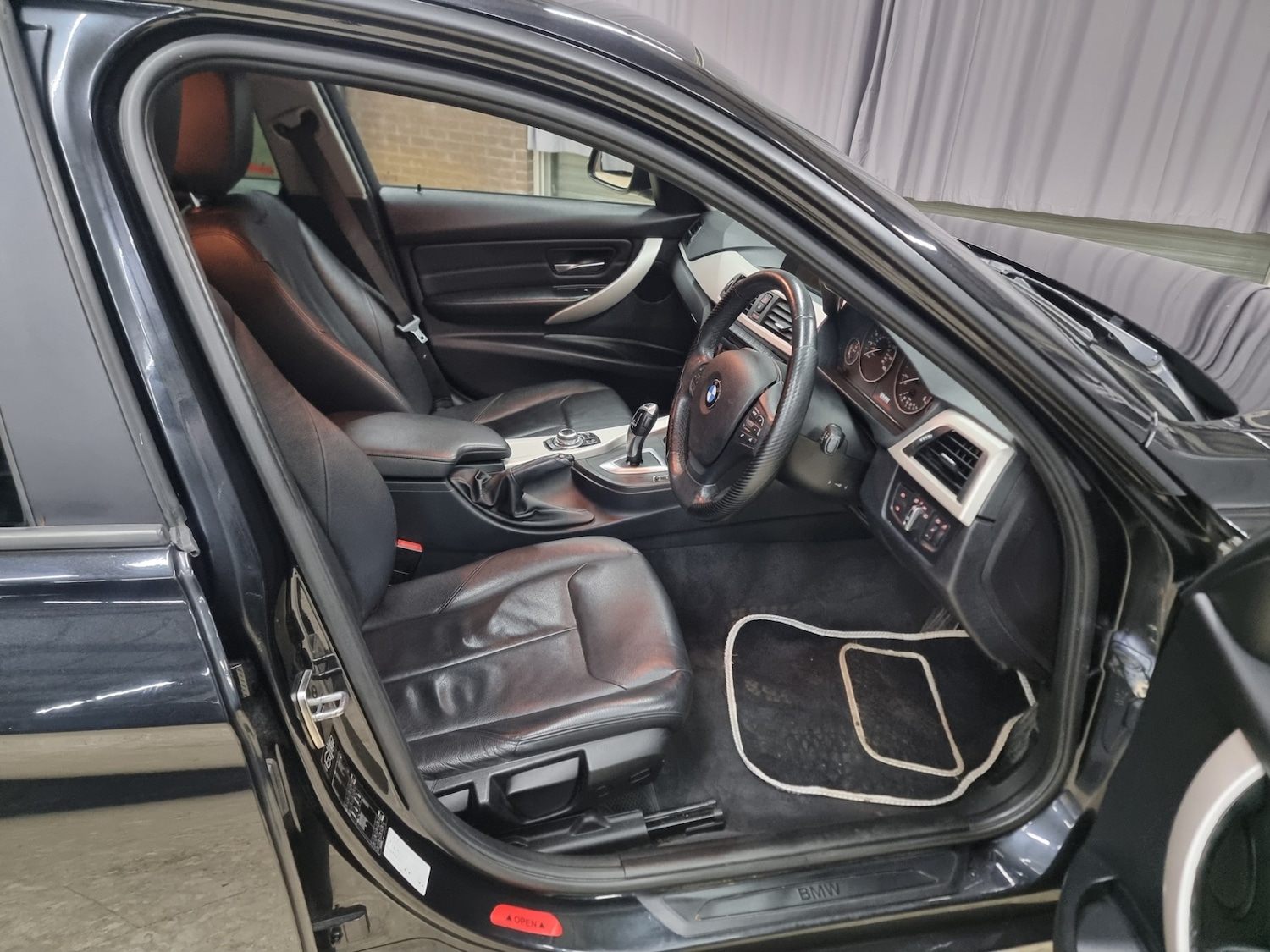 Used BMW 3 Series 2013 for sale - 76918741: Photo 17