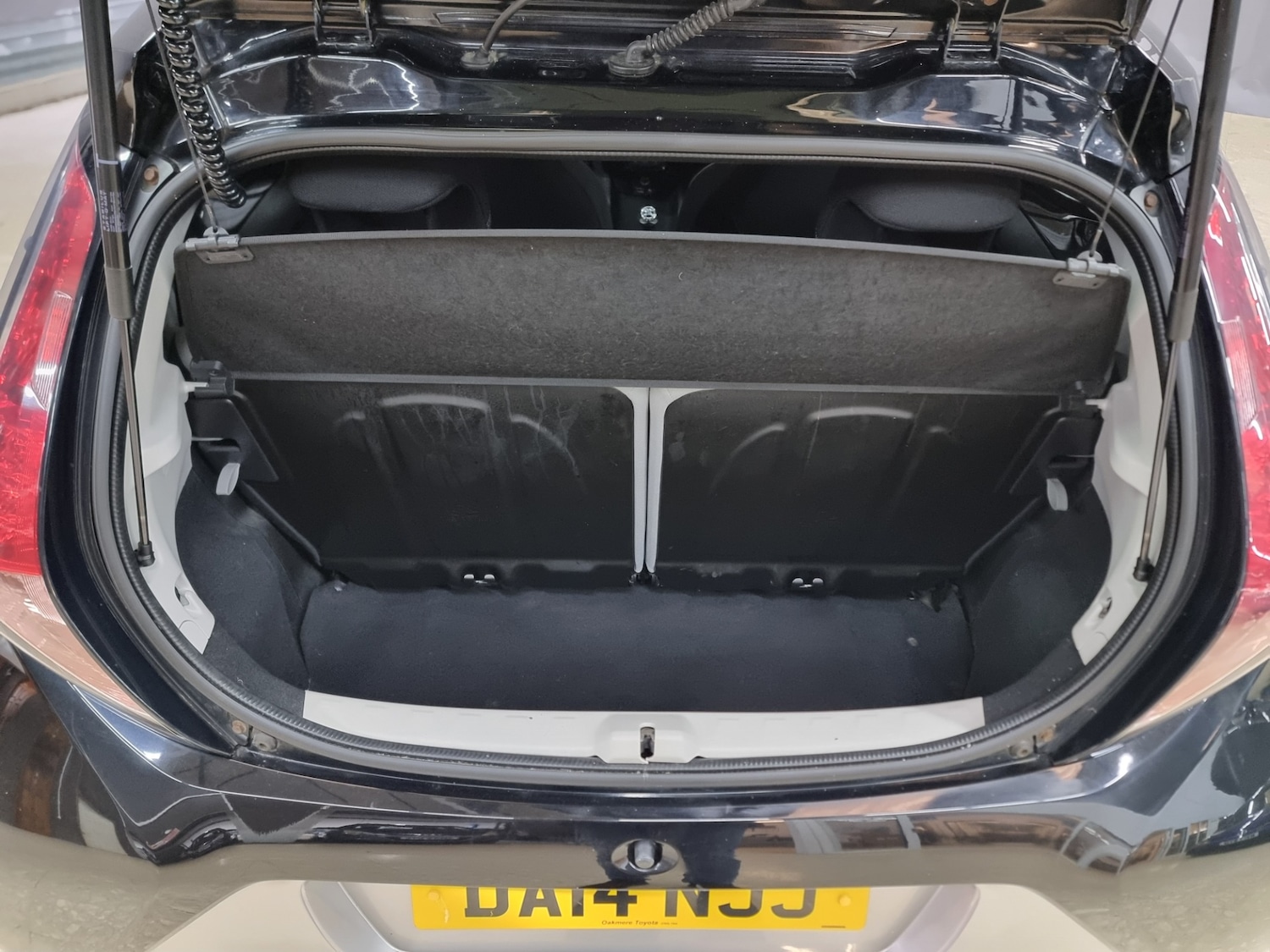 Used Toyota AYGO 2014 for sale - 78039242: Photo 14