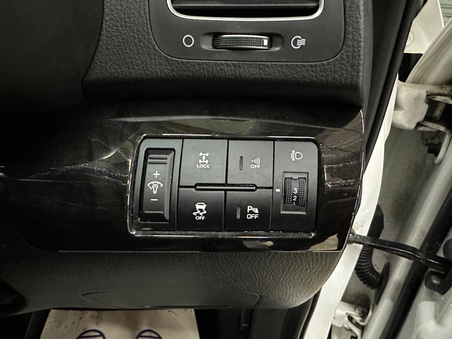 Used Kia Sorento 2014 for sale - 76421827: Photo 25