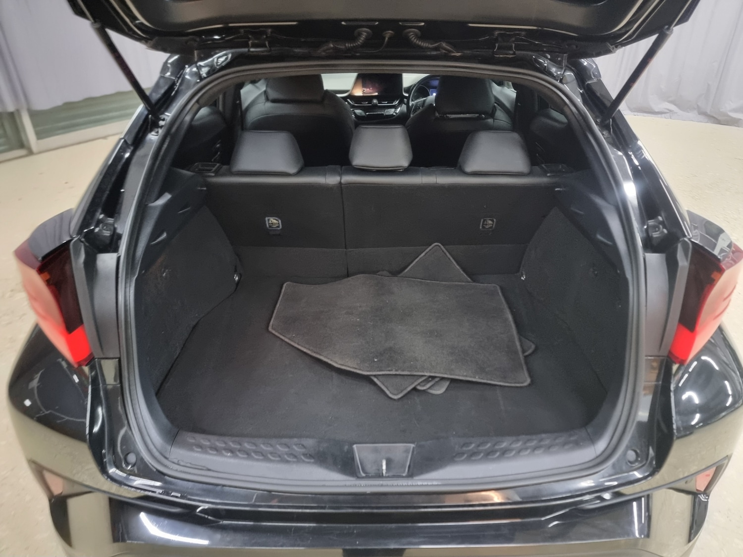 Used Toyota C-HR 2022 for sale - 77459582: Photo 13