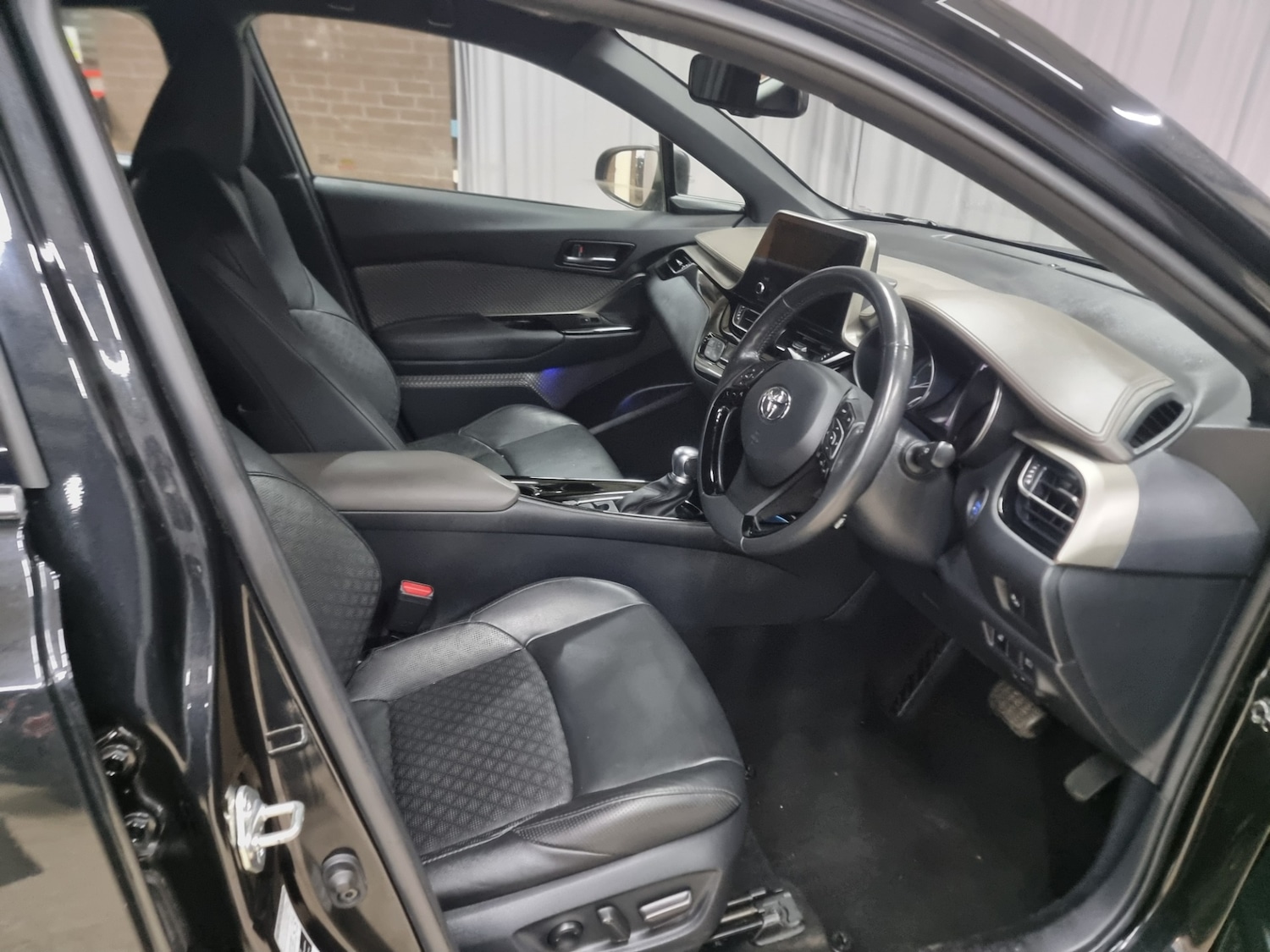 Used Toyota C-HR 2022 for sale - 77459582: Photo 19