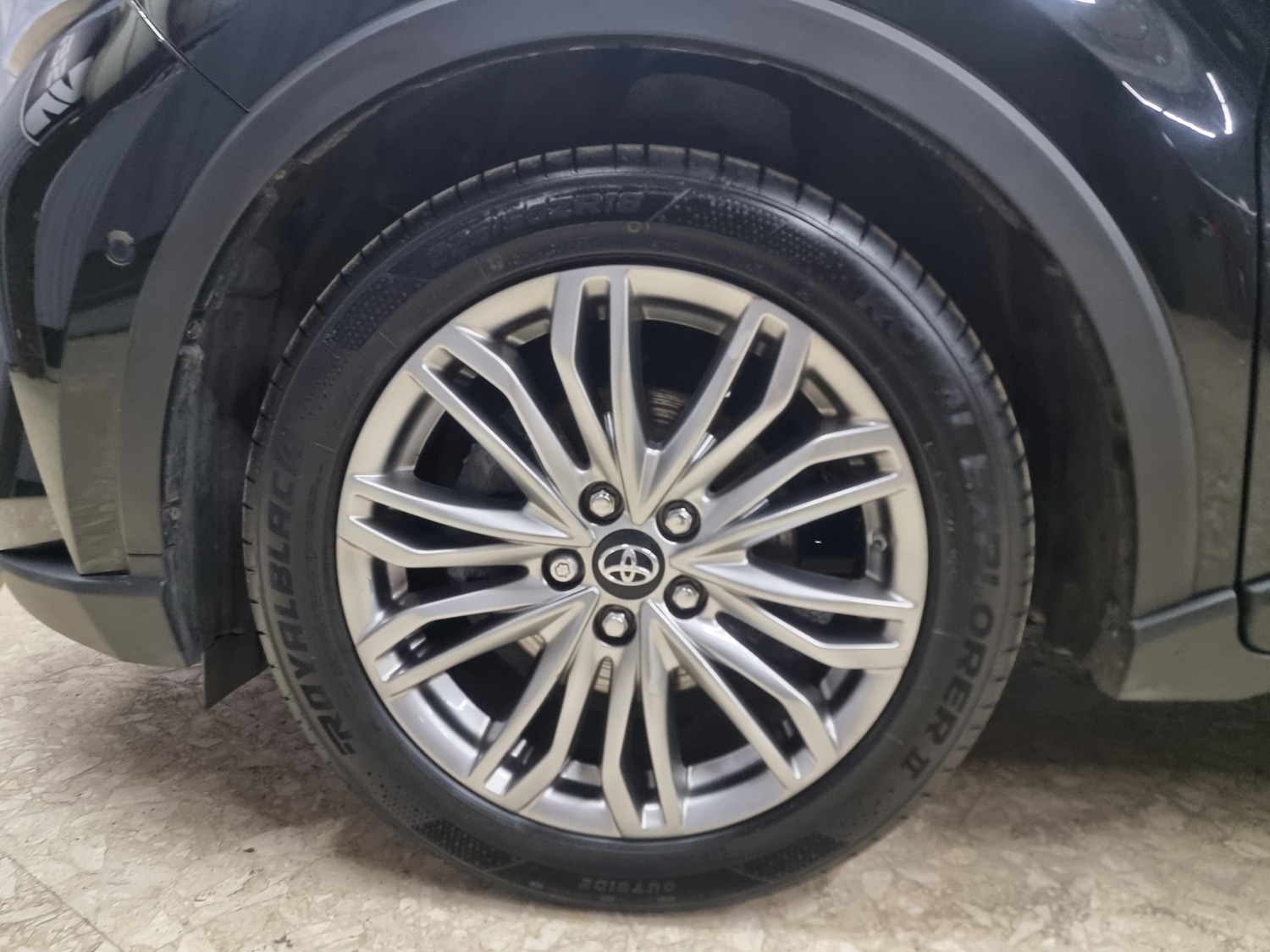 Used Toyota C-HR 2022 for sale - 77459582: Photo 9