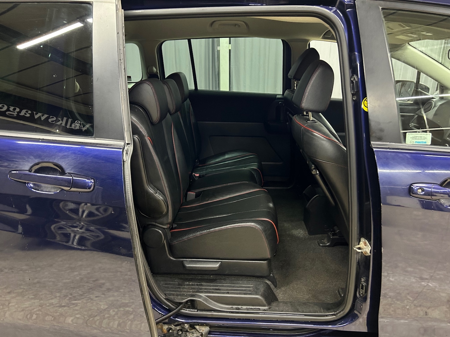 Used Mazda Mazda5 2012 for sale - 76858709: Photo 12