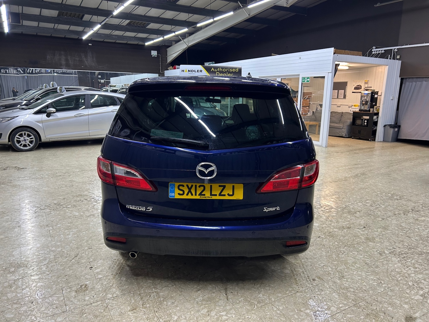 Used Mazda Mazda5 2012 for sale - 76858709: Photo 6