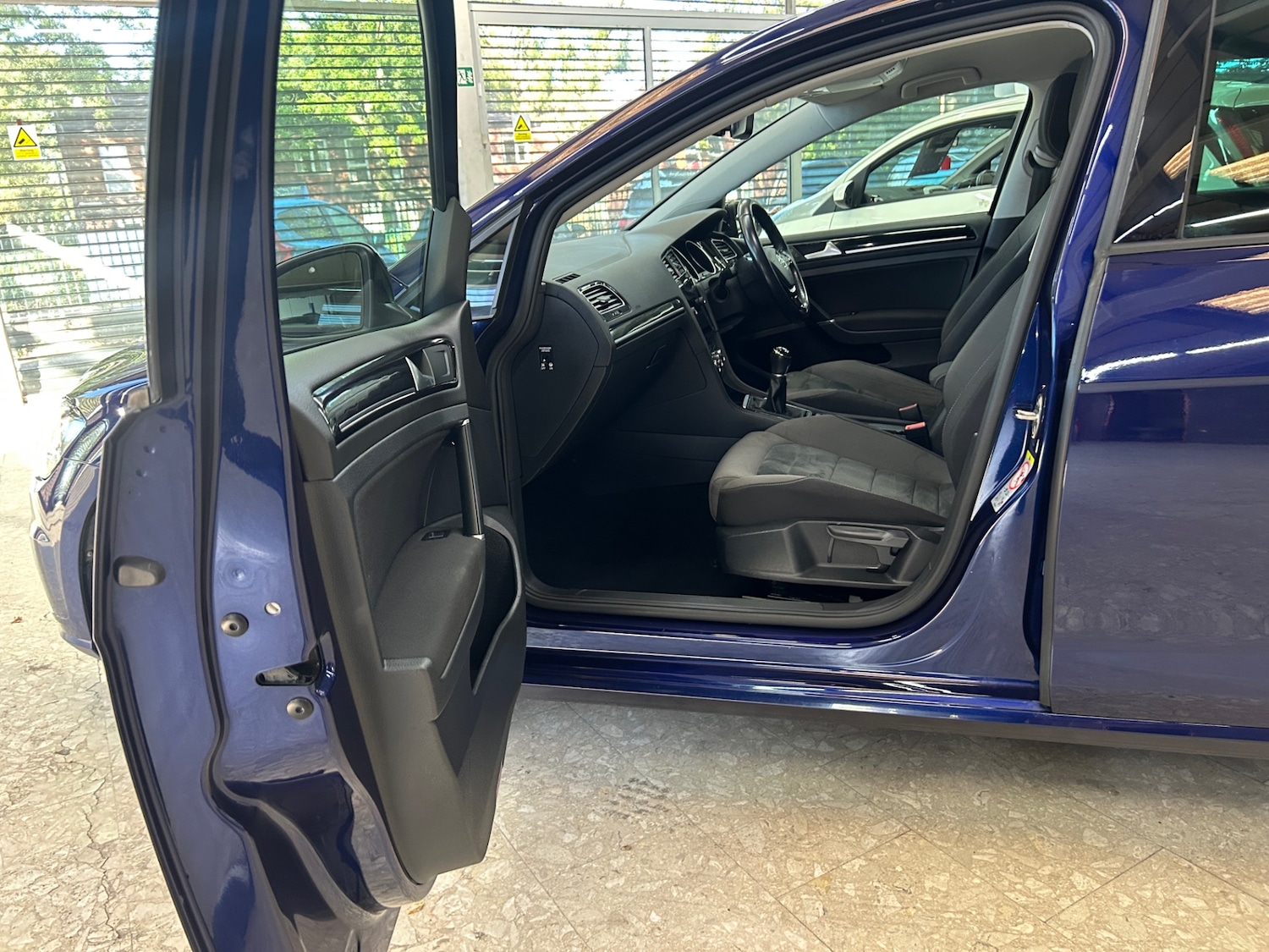 Used Volkswagen Golf 2018 for sale - 76101858: Photo 12