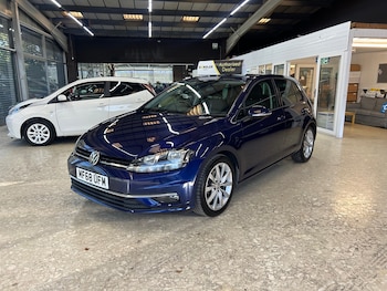 Used Volkswagen Golf 2018 for sale - 76101858: Photo