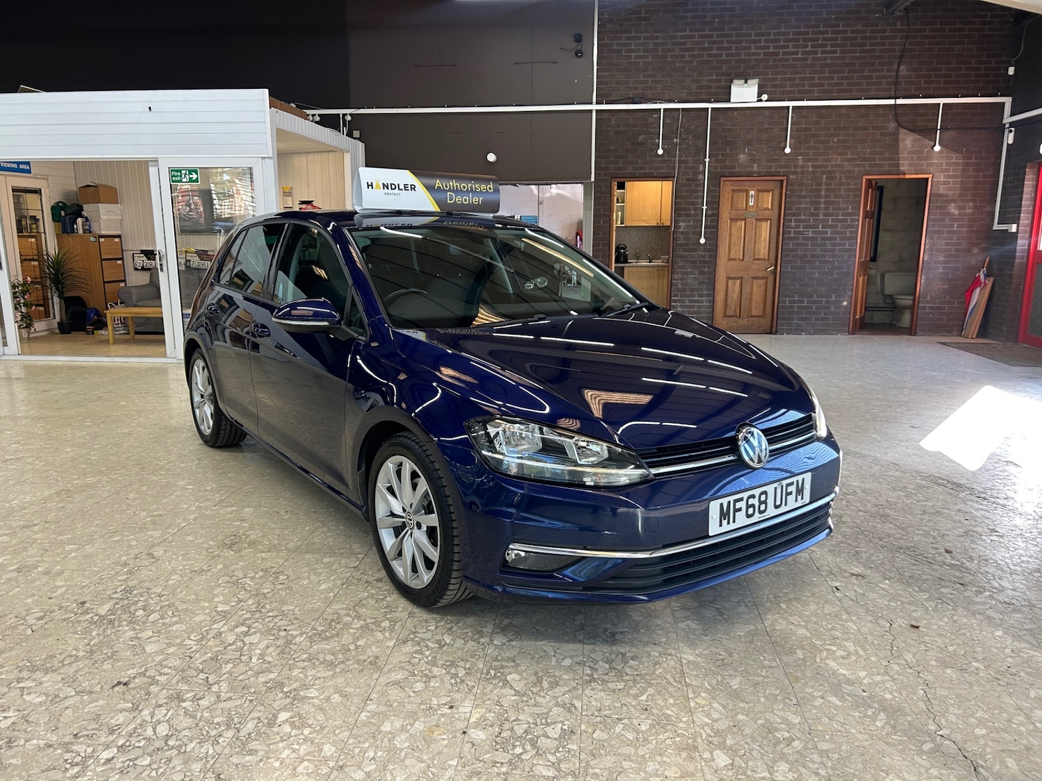 Used Volkswagen Golf 2018 for sale - 76101858: Photo 3