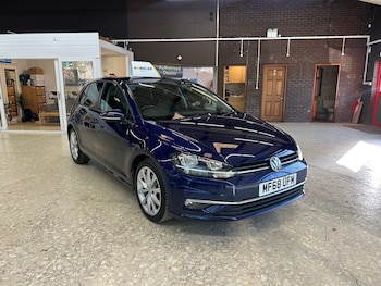 Used Volkswagen Golf 2018 for sale - 76101858: Photo