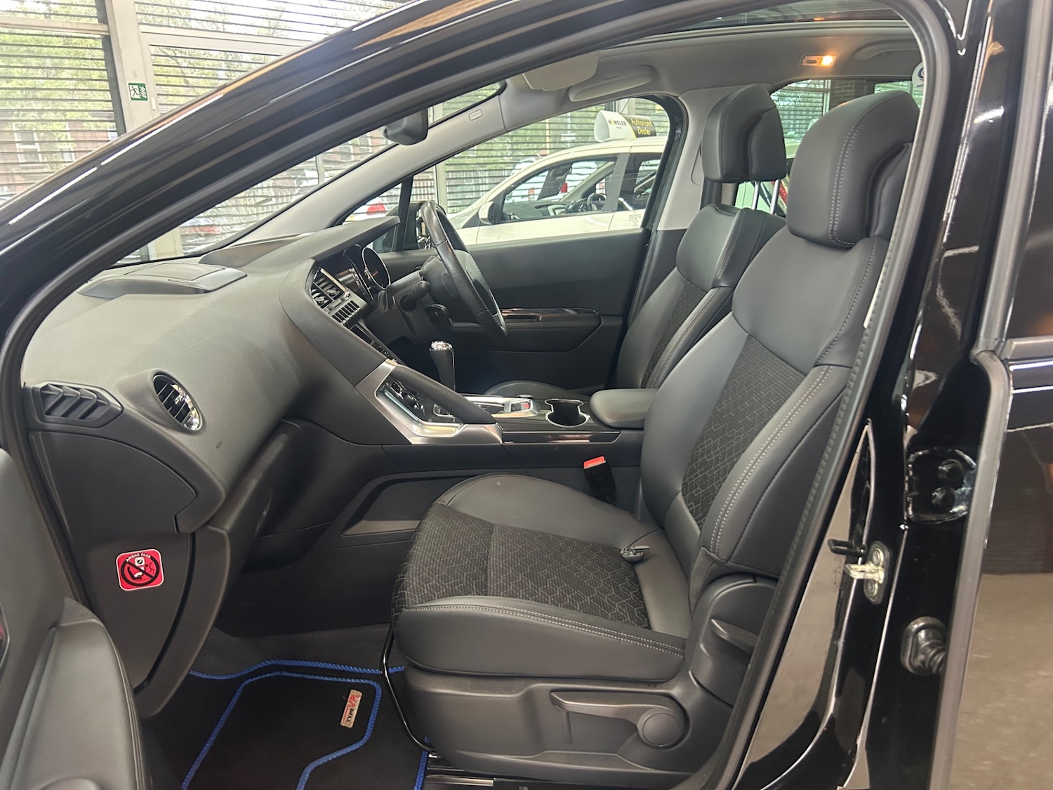 Used Peugeot 3008 2017 for sale - 76101861: Photo 14