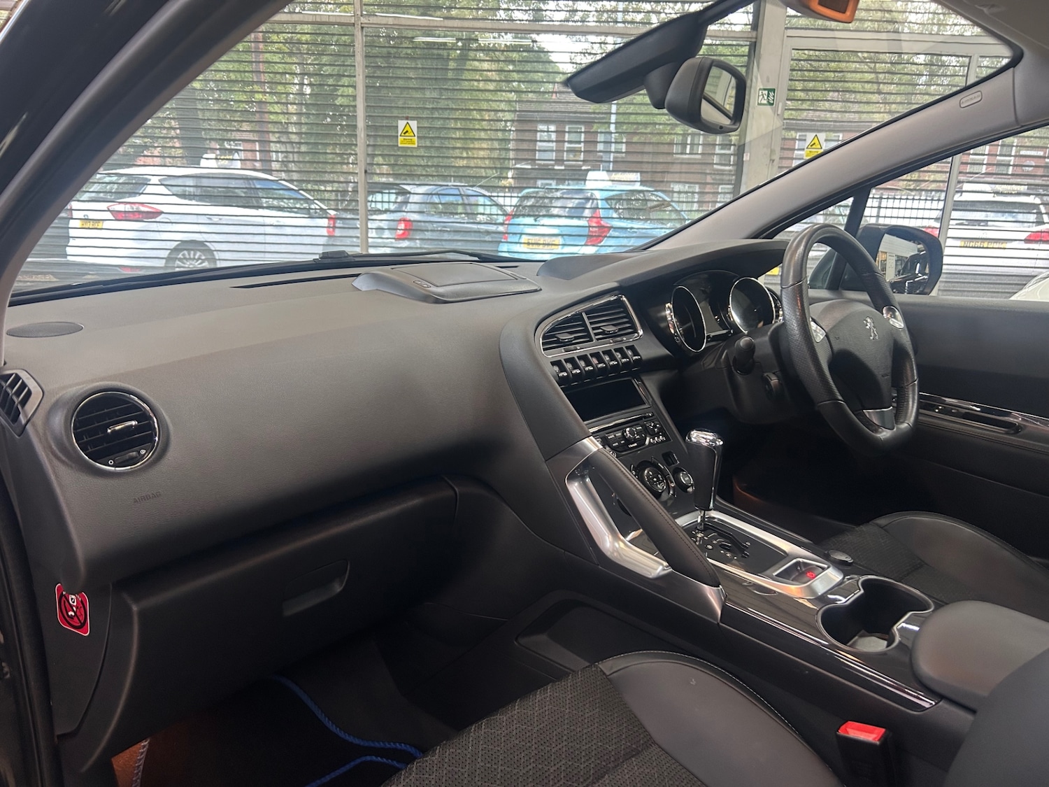 Used Peugeot 3008 2017 for sale - 76101861: Photo 16