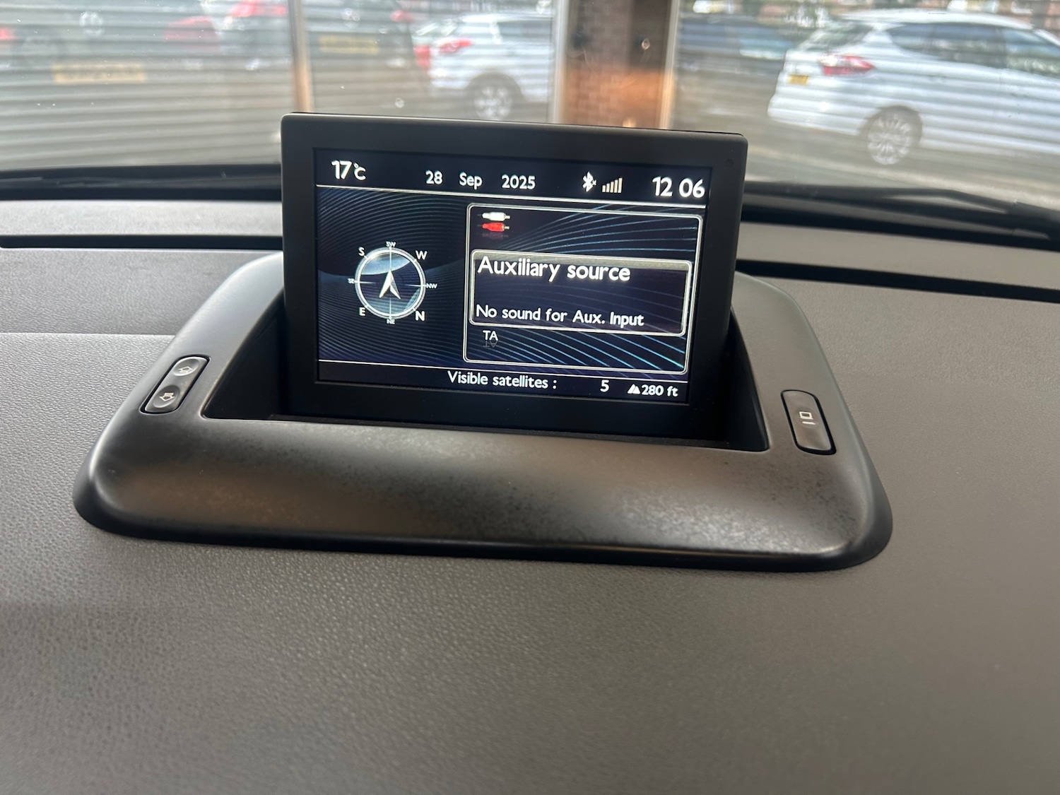 Used Peugeot 3008 2017 for sale - 76101861: Photo 20