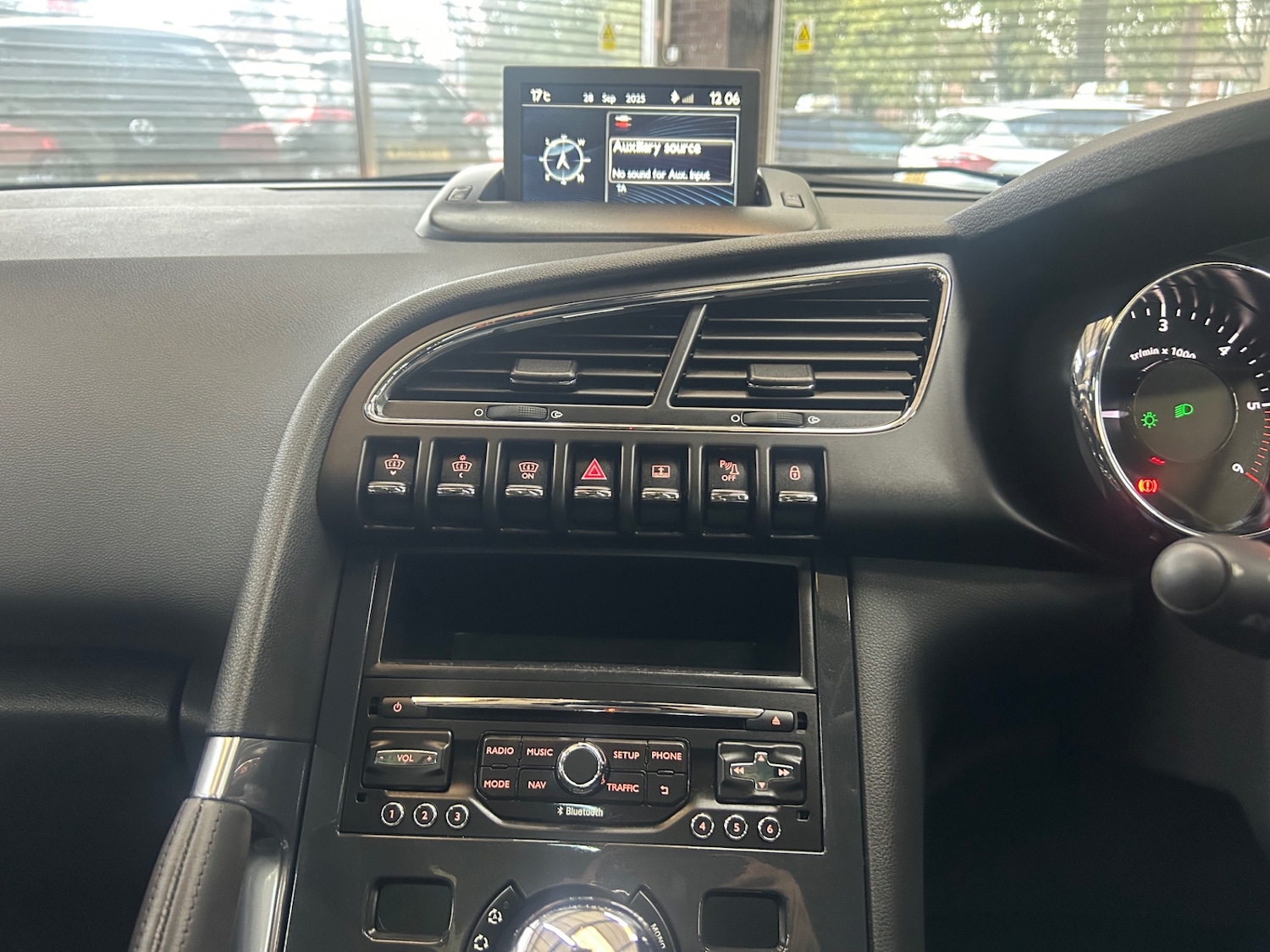 Used Peugeot 3008 2017 for sale - 76101861: Photo 22