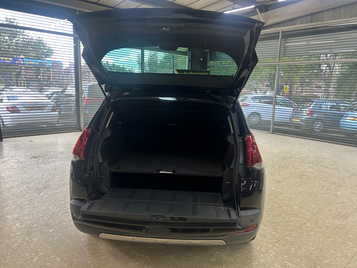 Used Peugeot 3008 2017 for sale - 76101861: Photo 26