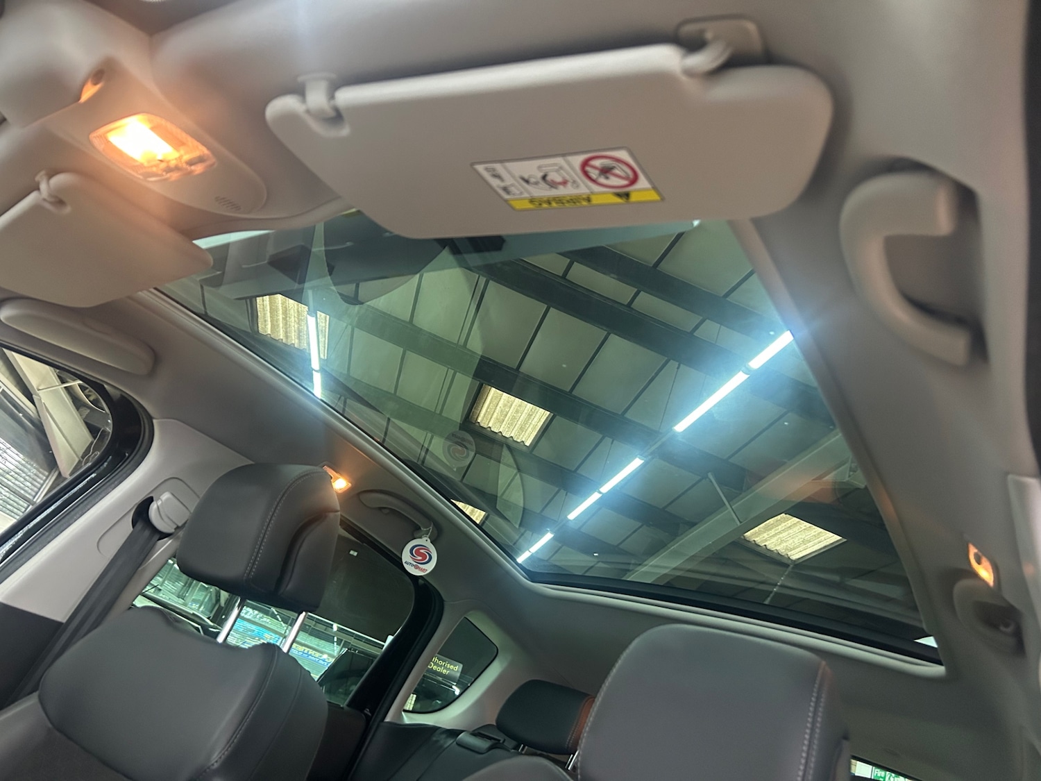 Used Peugeot 3008 2017 for sale - 76101861: Photo 28