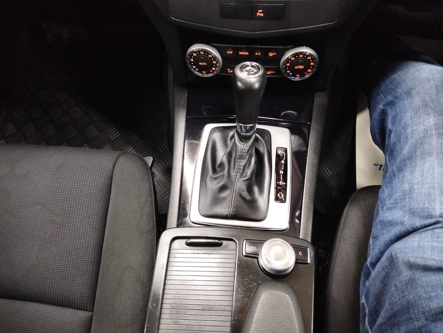 Used Mercedes-Benz C Class 2011 for sale - 76551162: Photo 22