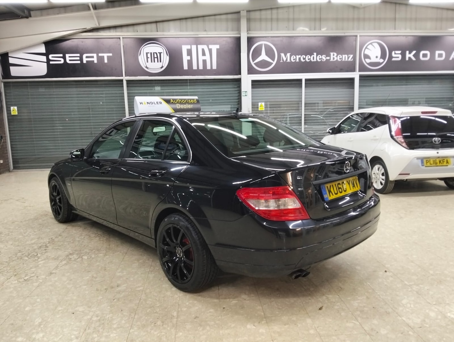 Used Mercedes-Benz C Class 2011 for sale - 76551162: Photo 6