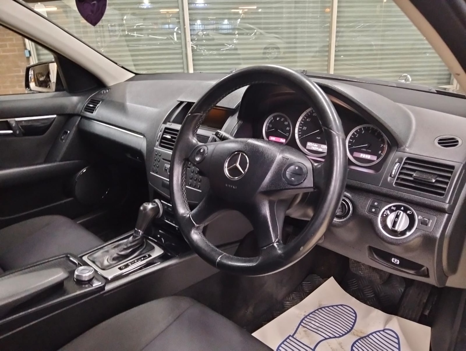 Used Mercedes-Benz C Class 2011 for sale - 76551162: Photo 9