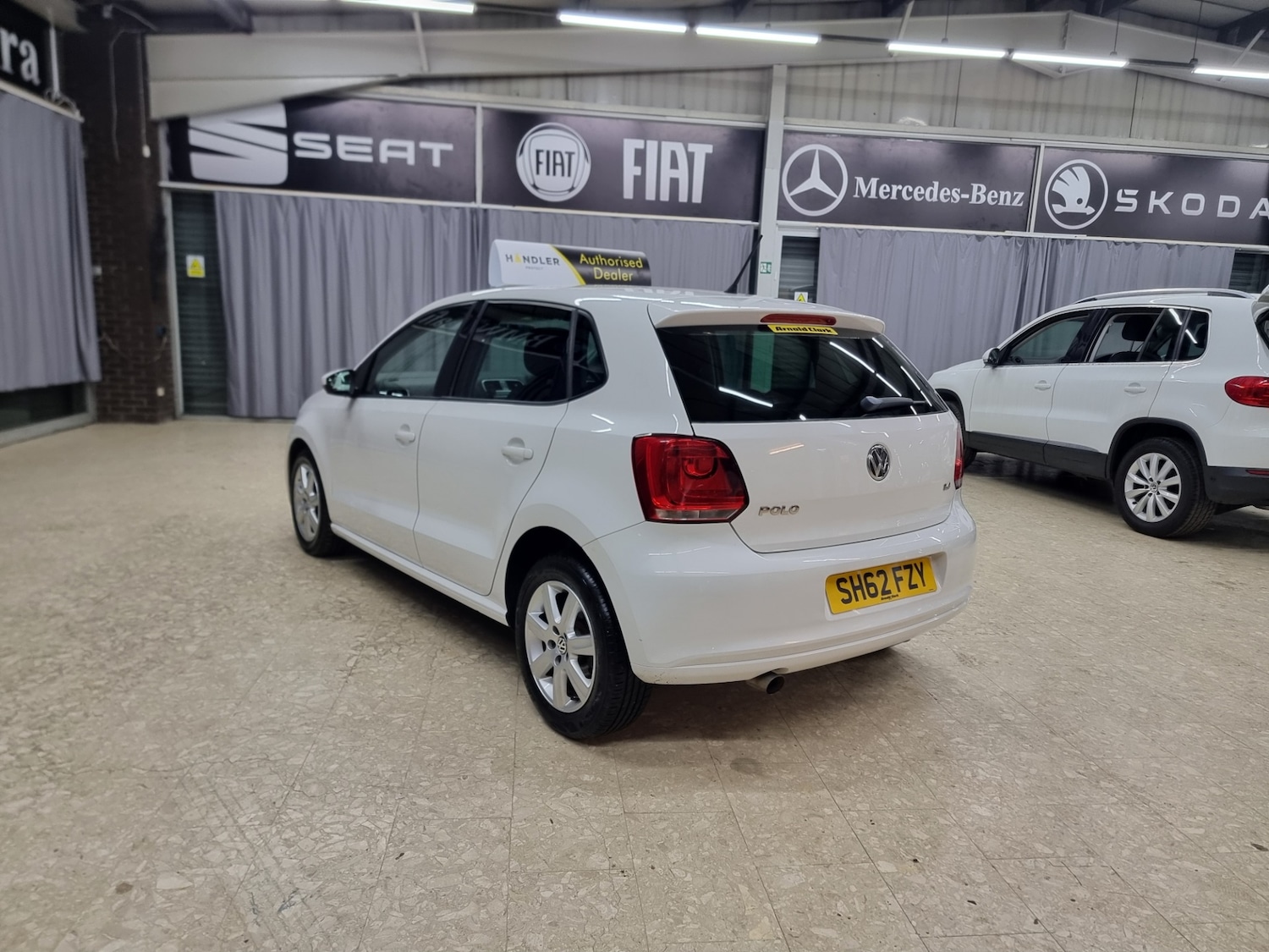 Used Volkswagen Polo 2012 for sale - 76933612: Photo 7