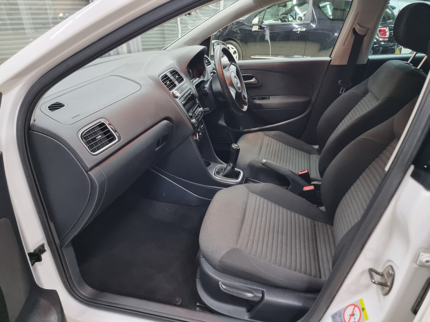 Used Volkswagen Polo 2012 for sale - 77555151: Photo 11