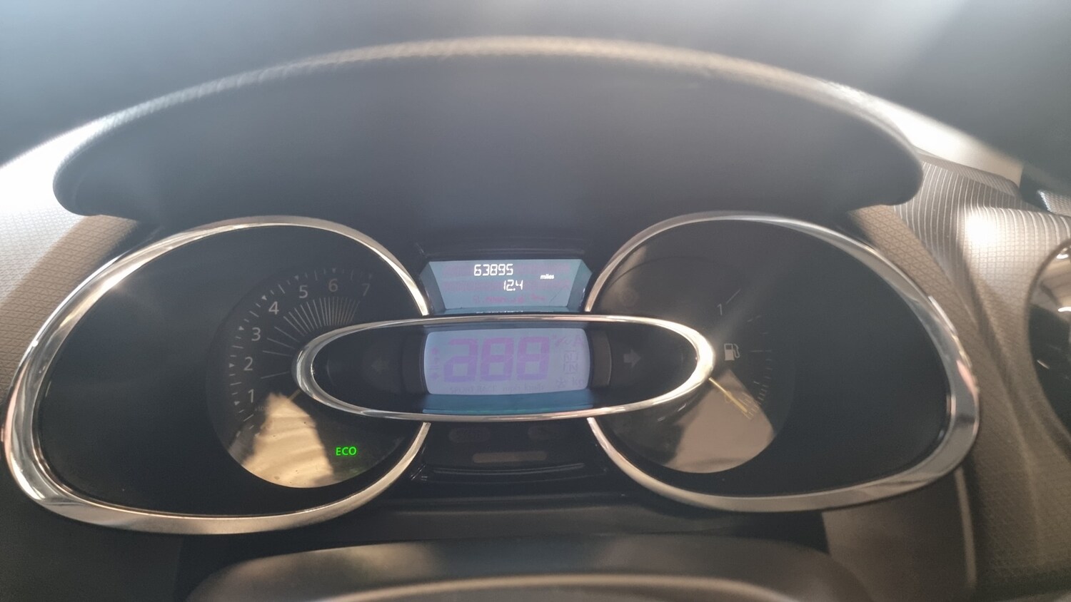 Used Renault Clio 2014 for sale - 74207574: Photo 13