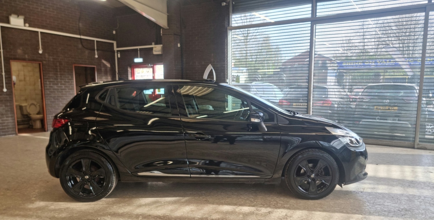 Used Renault Clio 2014 for sale - 74207574: Photo 4