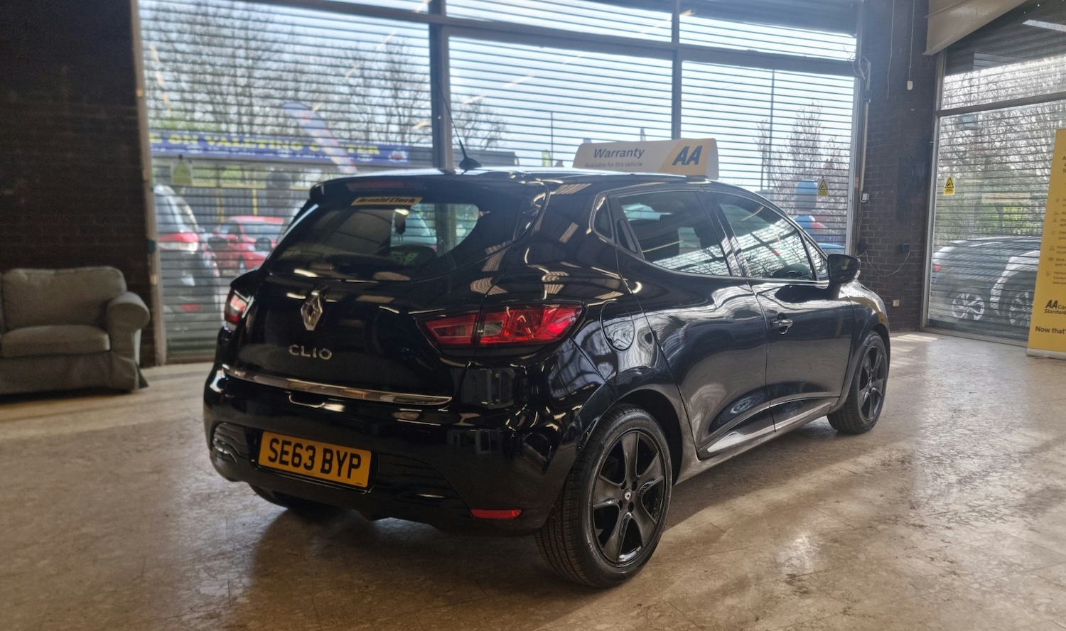 Used Renault Clio 2014 for sale - 74207574: Photo 5