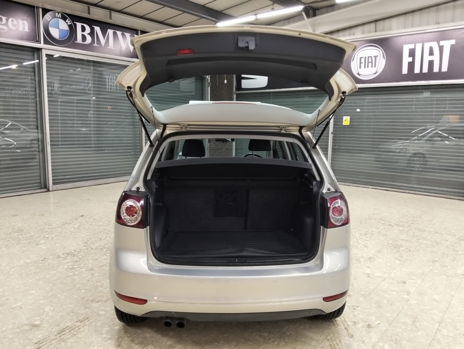 Used Volkswagen Golf Plus 2010 for sale - 76551164: Photo 10