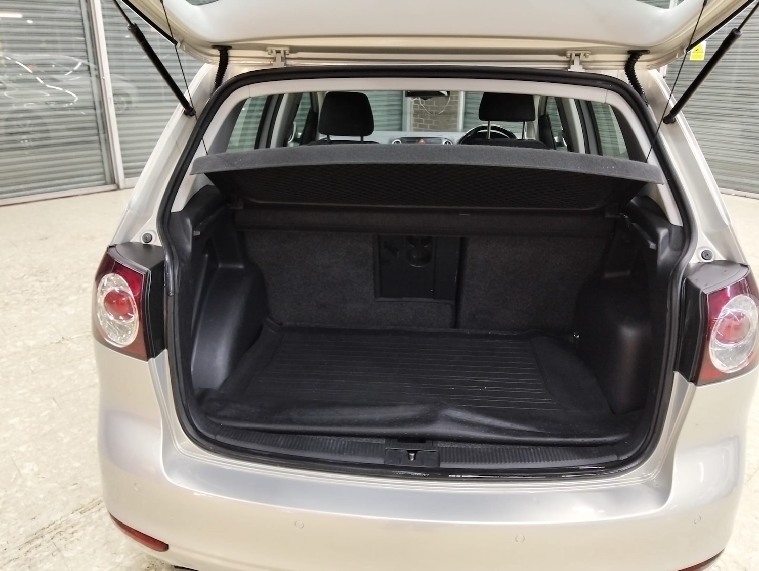 Used Volkswagen Golf Plus 2010 for sale - 76551164: Photo 12