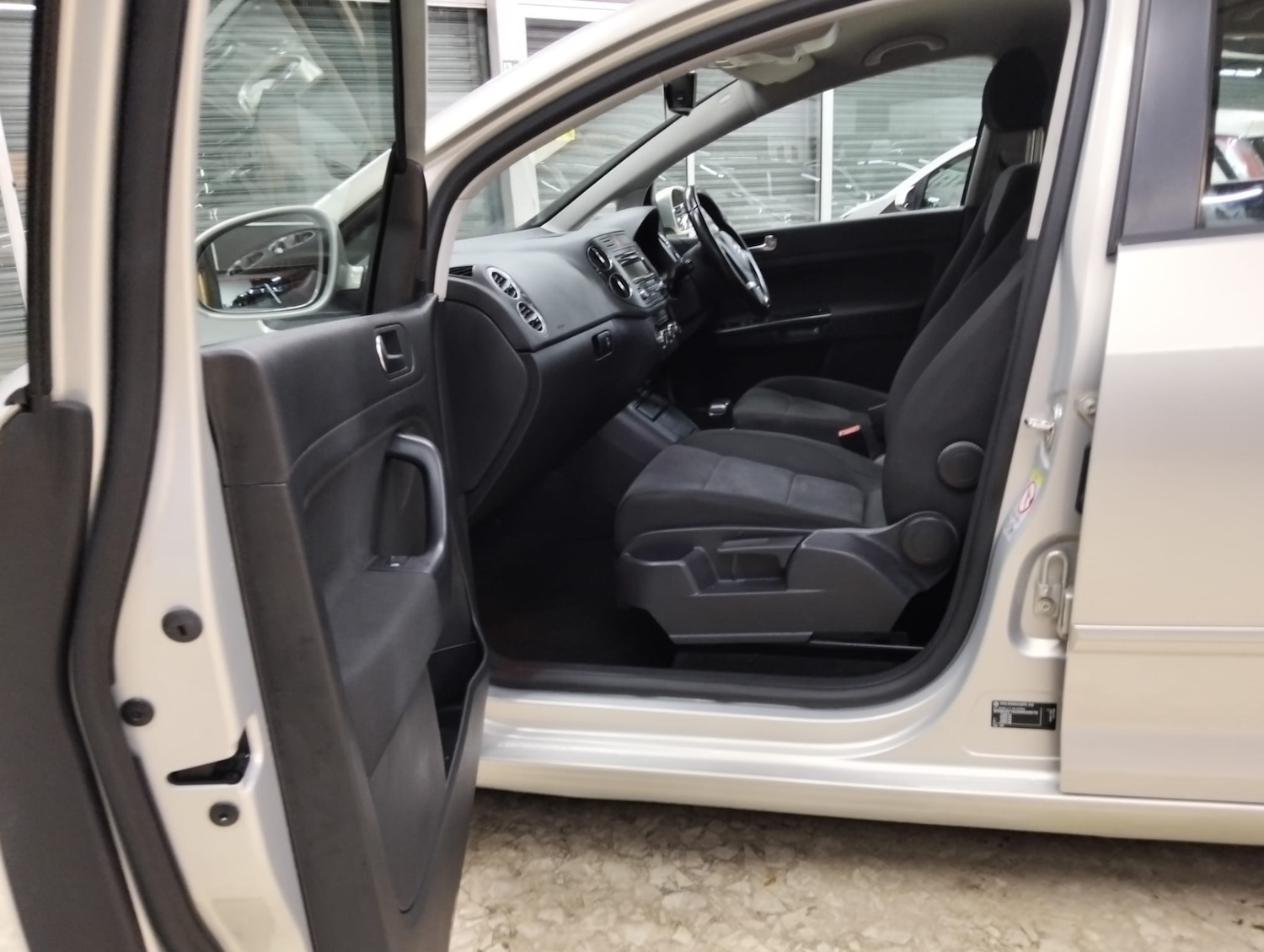 Used Volkswagen Golf Plus 2010 for sale - 76551164: Photo 14